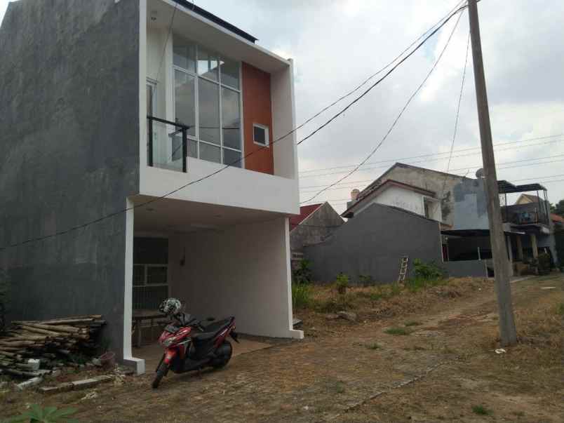 rumah jl penganten ali ciracas