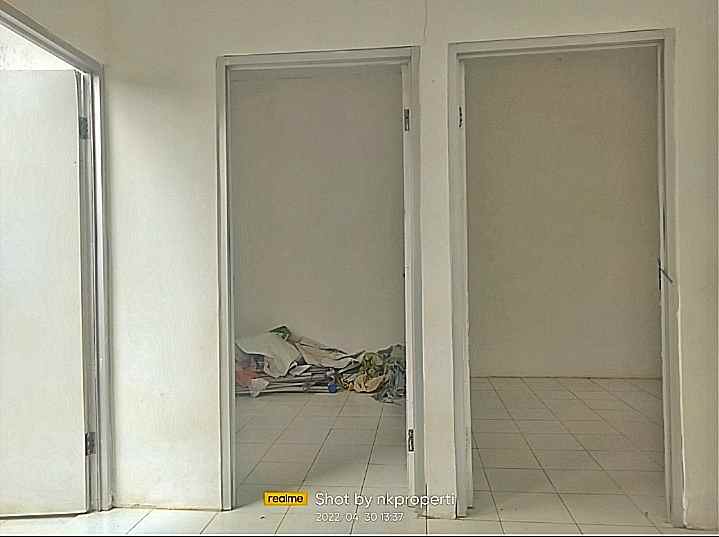 rumah jln raya alternatif