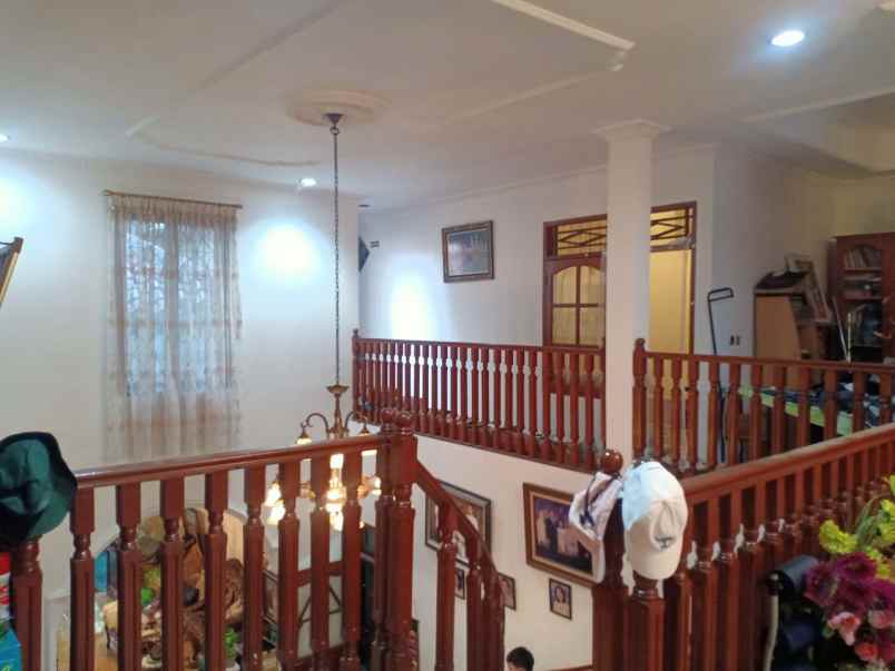rumah johot baru jakarta pusat