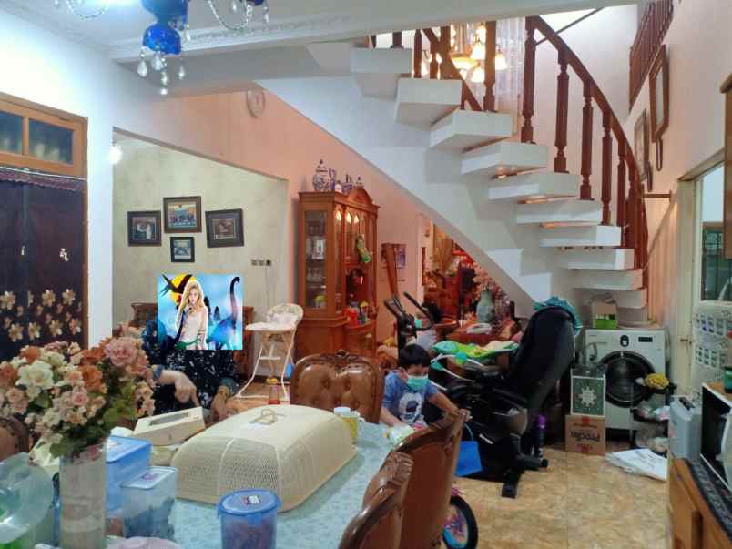 rumah johot baru jakarta pusat