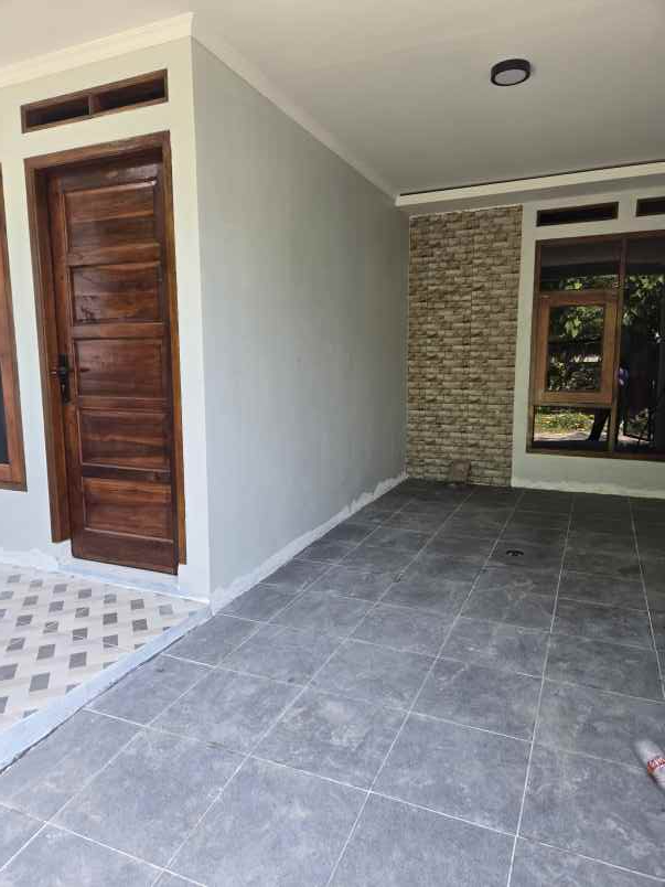 rumah keren dekat stasiun parung panjang