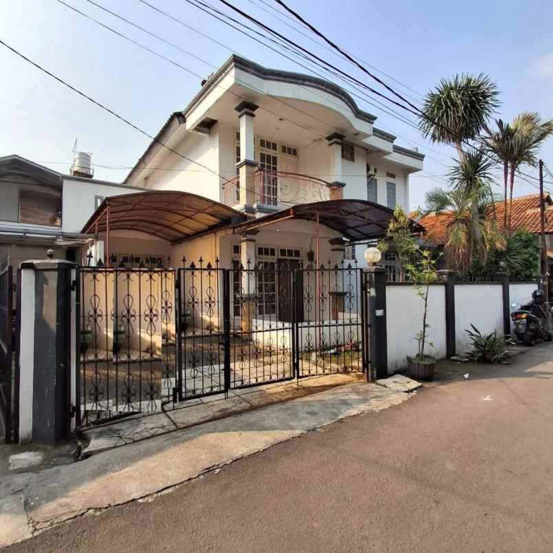 rumah kos paviliun dijual murah dekat ke mall cinere