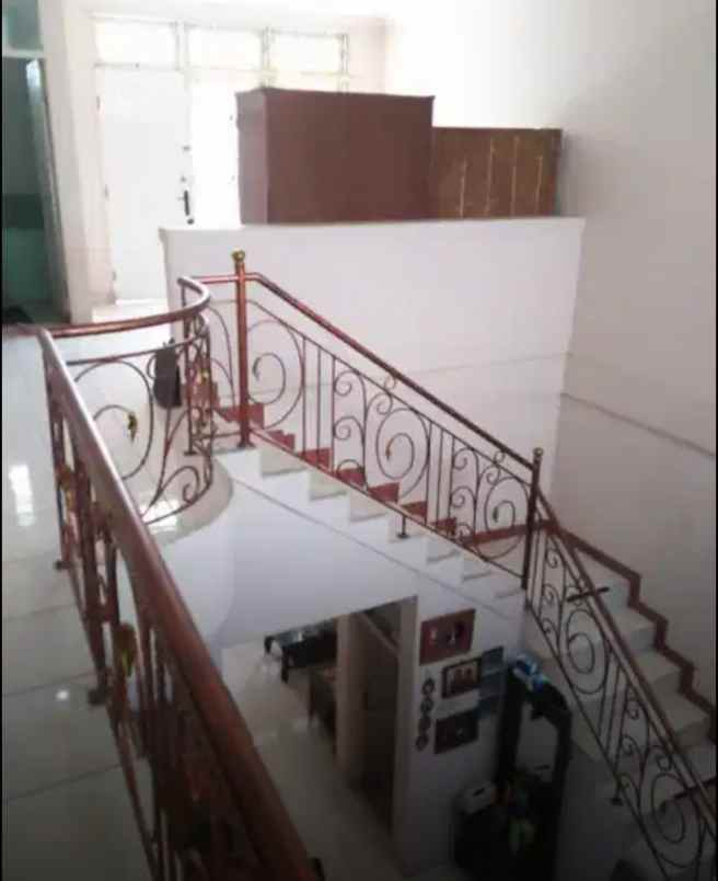 rumah kos paviliun dijual murah dekat ke mall cinere