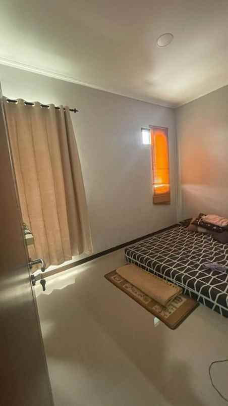 rumah luas cikahuripan lembang bandung