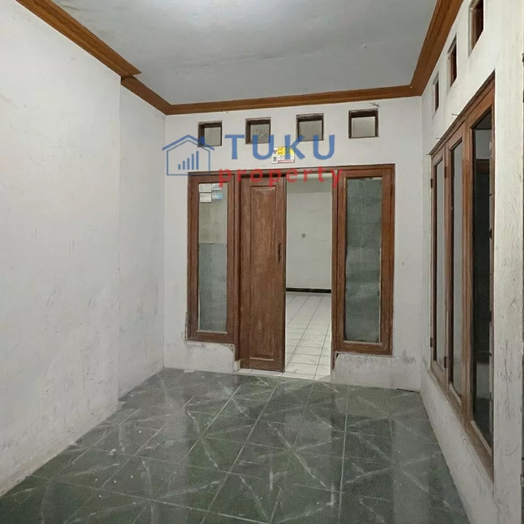 rumah medang gading serpong dekat scientia sumarecon