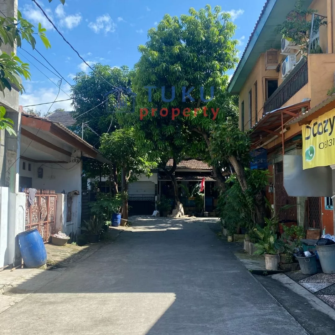 rumah medang gading serpong dekat scientia sumarecon