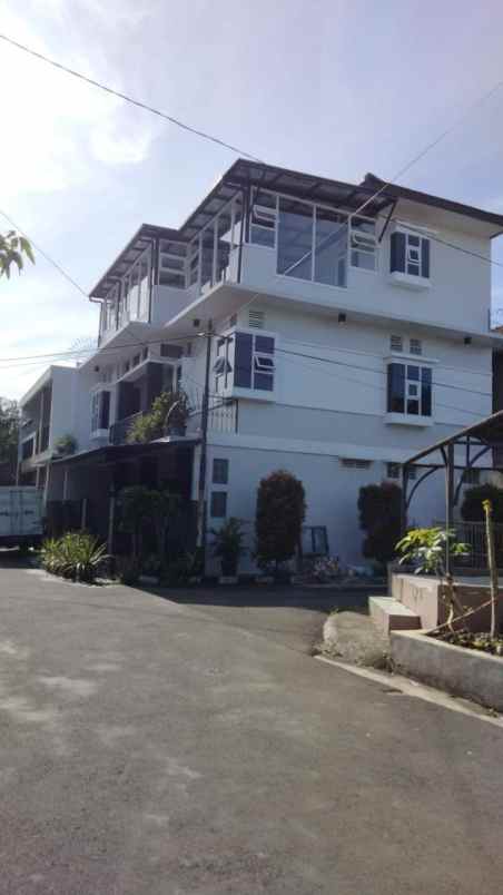 rumah metro margahayu