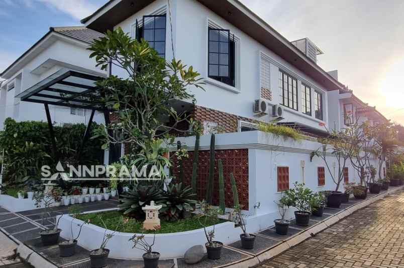 rumah mewah dalam cluster pondok ranji ash