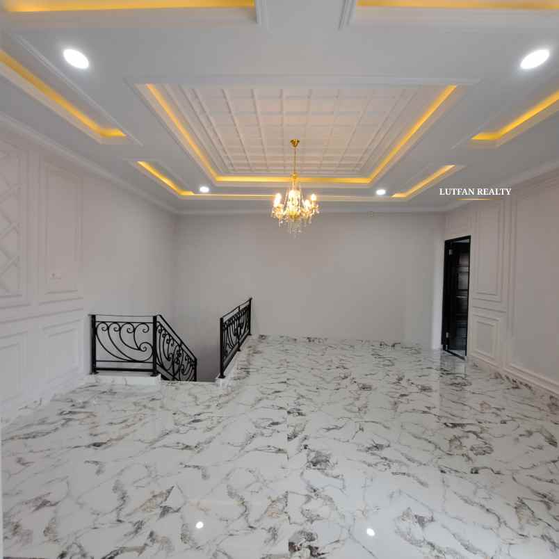 rumah mewah mediterania modern jagakarsa non cluster