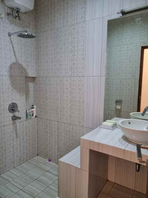 rumah minimalis semi furnish cigadung tubagus ismail