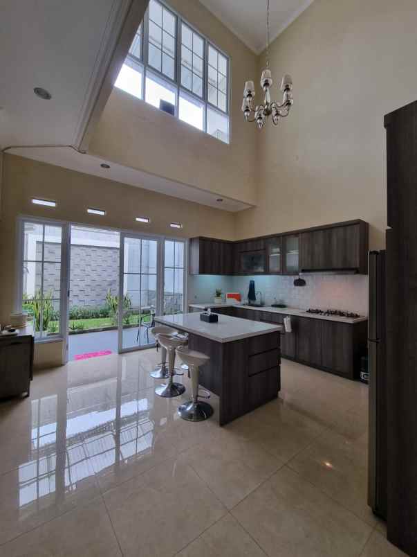 rumah minimalis semi furnish cigadung tubagus ismail