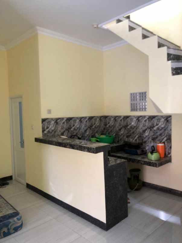 rumah murah ngamprah bandung barat dua lantai