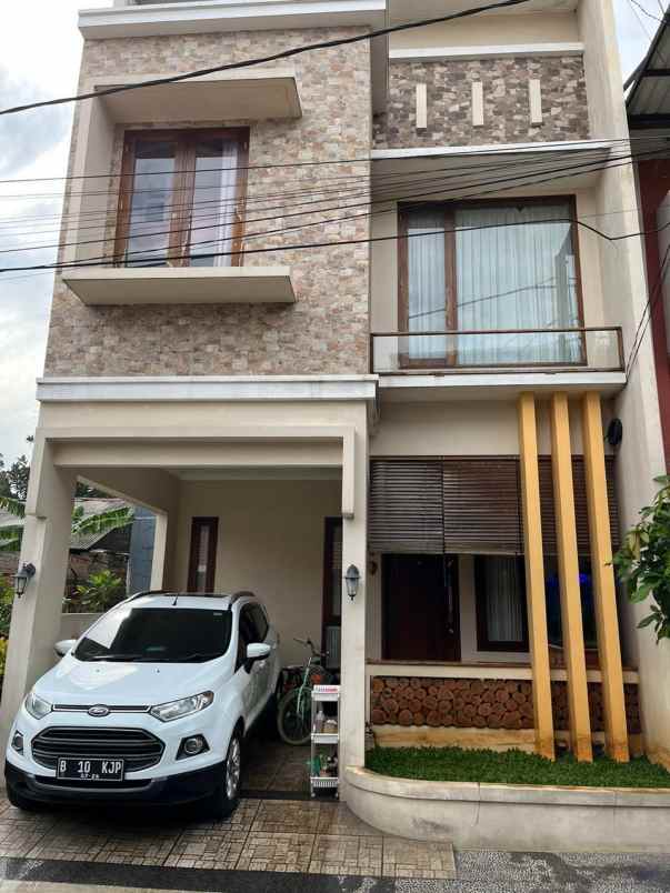 rumah nyaman di pemda blok a jatiasih bekasi