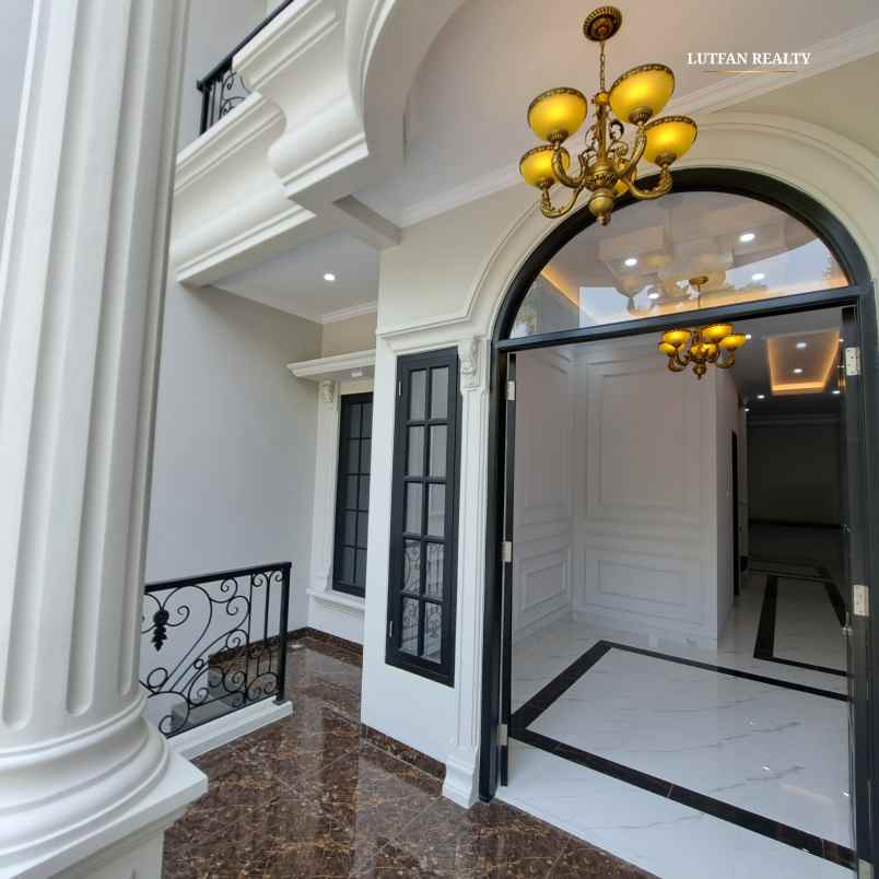 rumah pejaten mewah classic non cluster