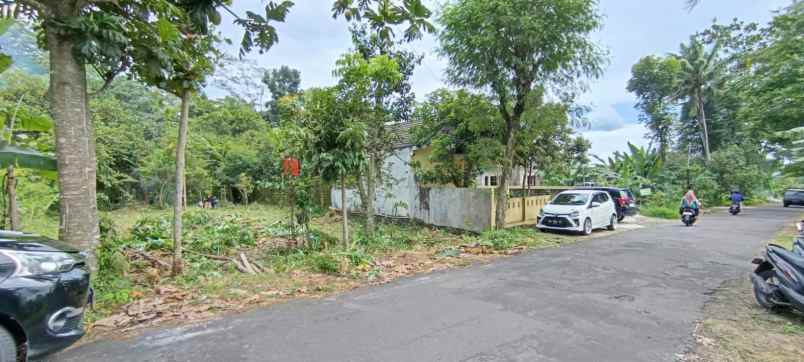 rumah pesan bangun di sardonoharjo ngaglik