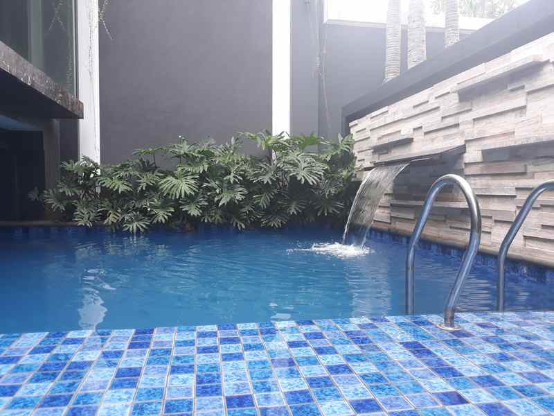 rumah pondok indah jakarta selatan