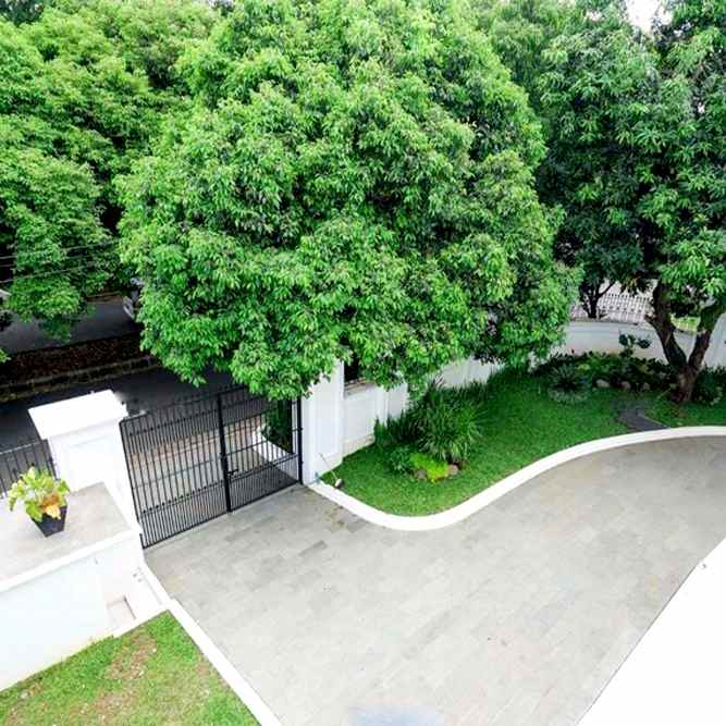 rumah pondok indah jakarta selatan