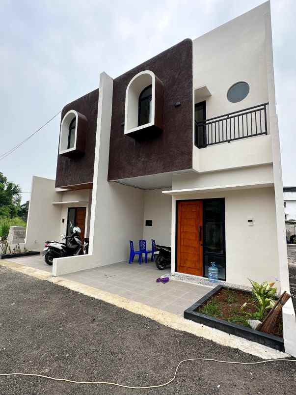 rumah readystok di lubang buaya cipayung jakarta timur