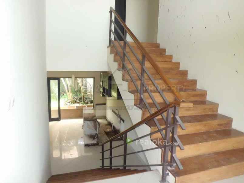 rumah setiabudi pondok hijau