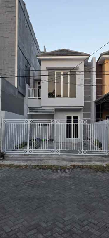 rumah siap huni area keputih cocok untuk rumah kantor