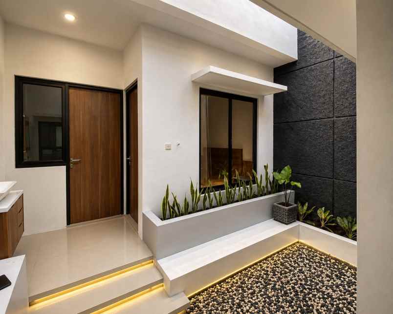 rumah siap huni dekat bandara adisutjipto