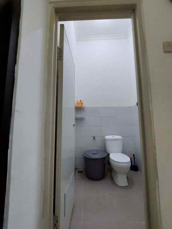 rumah siap huni di kalimulya dekat gdc depok