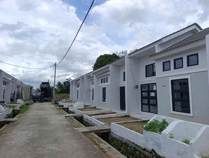 rumah subsidi dp murah dekat stasiun serpong siap huni