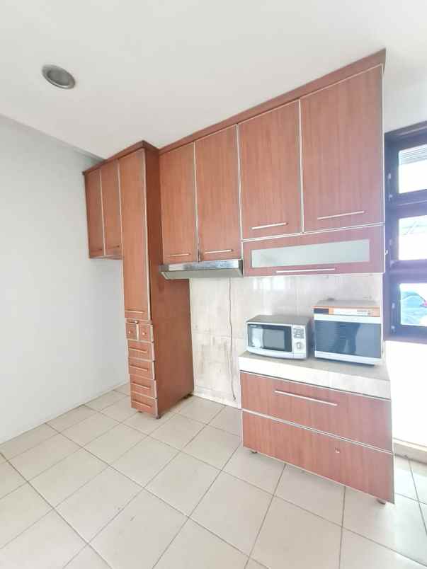 rumah tinggal di buana risma bekasi barat