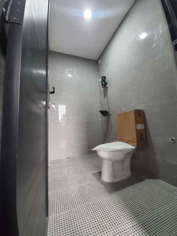 rumah townhouse pondok labu cilandak jakarta selatan