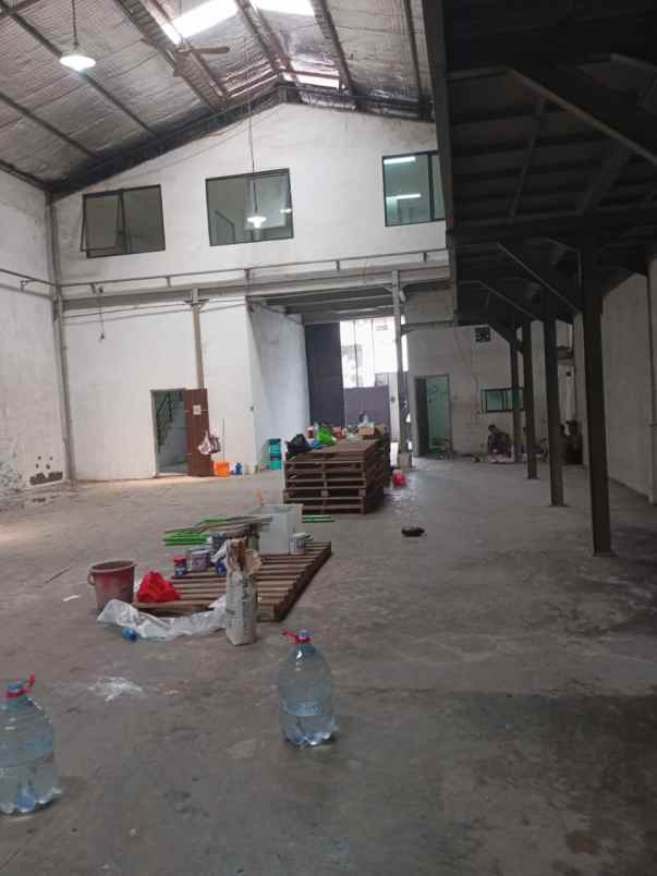 sewa pergudangan kamal indah jak bar