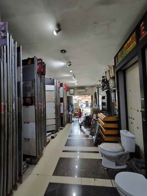 sewa ruko gandeng taman surya jak bar