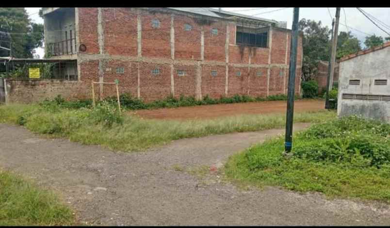tanah hook dalam komplek di cipageran cimahi utara