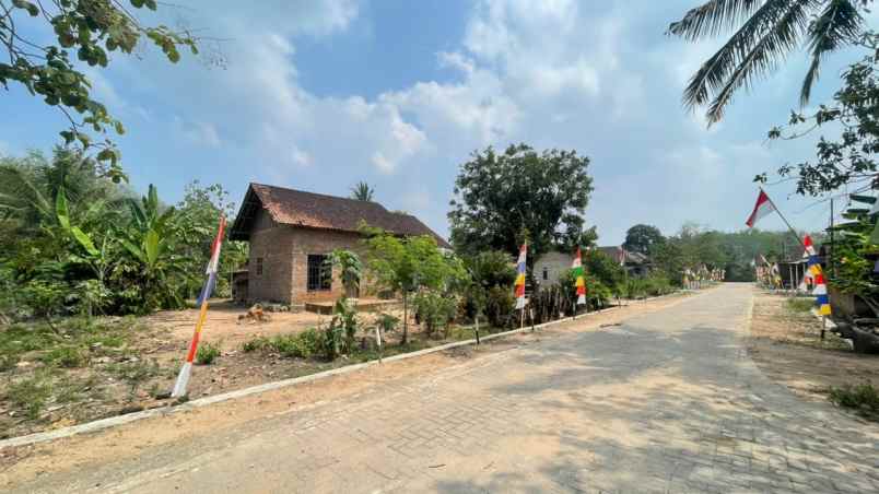 tanah komersial jati agung