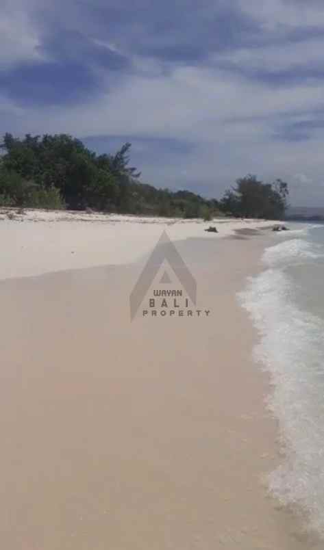 tanah pantai puru kambera