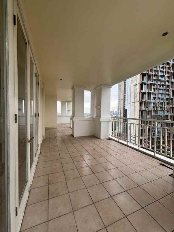 the residence at dharmawangsa