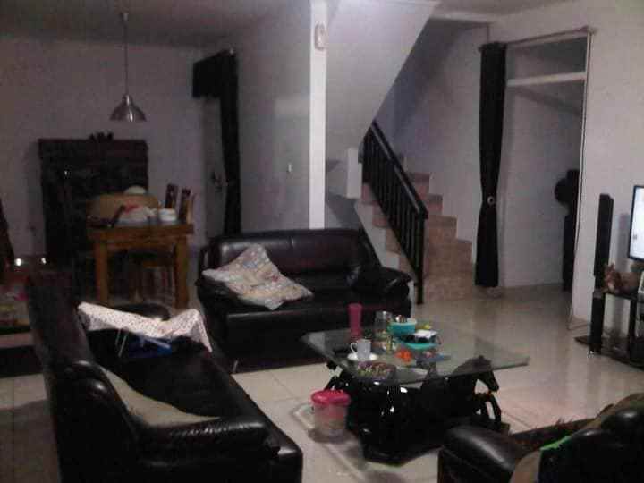 turun harga rumah 2 lantai jati sari buah batu bandung