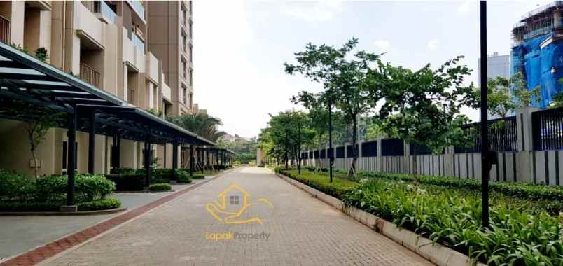 amala townhouse pondok indah unit corner