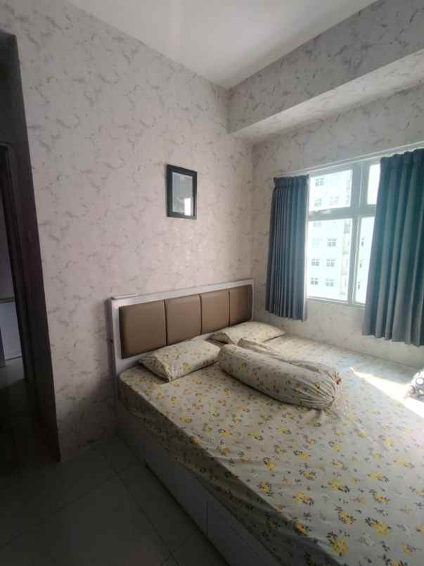apartemen gunawangsa merr tower a lantai 18 view poll