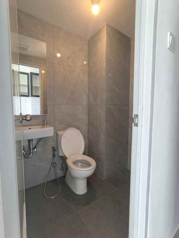 dijual apartemen apartemen sayana kota