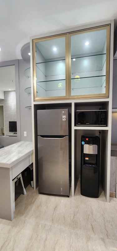 dijual apartemen jalan putri hijau guru