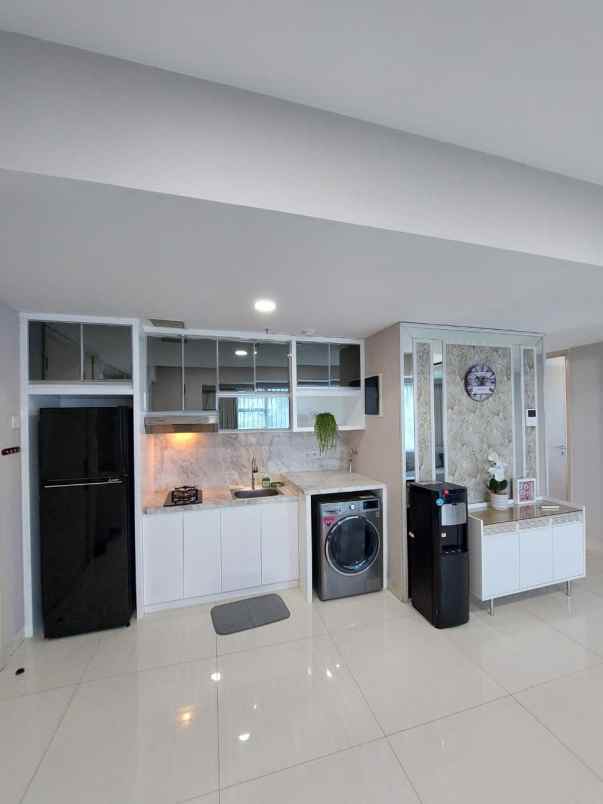 dijual apartemen la riz mansion