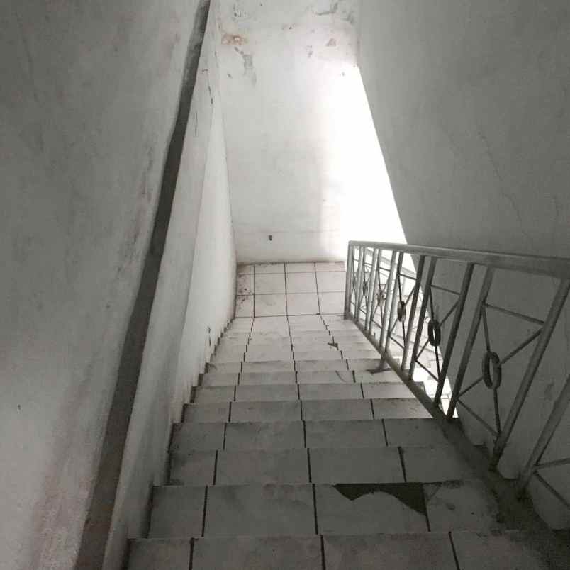 dijual ruko gudang kantor jl hos cokroaminoto ciledug