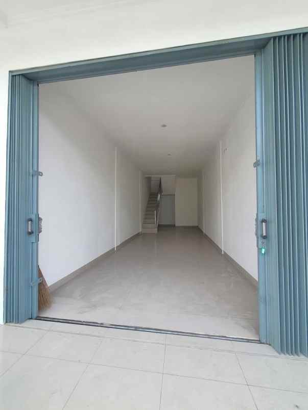 dijual ruko gudang kantor perumahan harapan jaya