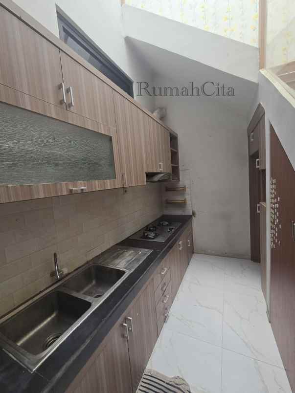 dijual ruko gudang kantor prima harapan regensy