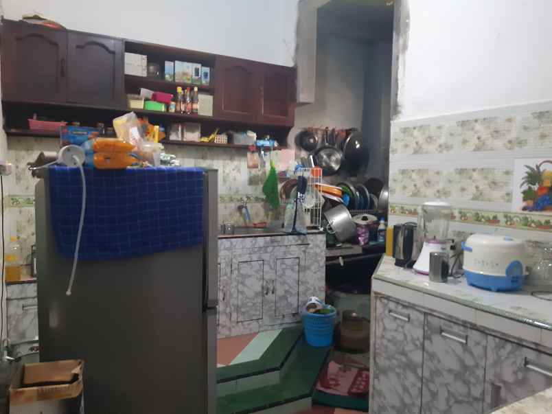 dijual rumah 2 lantai di perumahan taman gading jember