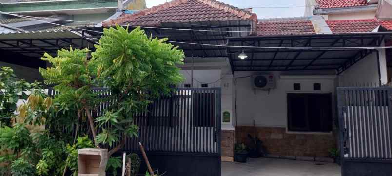 dijual rumah arteri sokerano hatta