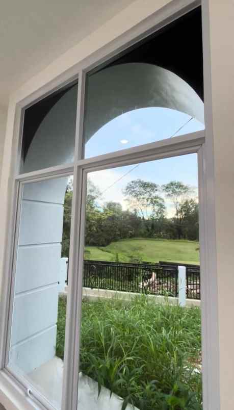 dijual rumah asri di dekat lapangan golf gadut padang