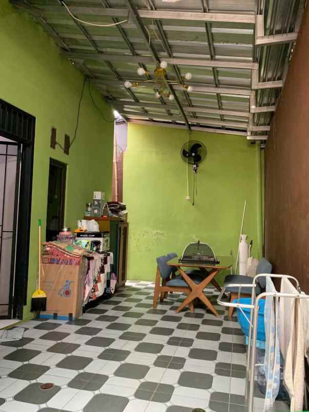 dijual rumah bagus siap huni di cibinong bogor