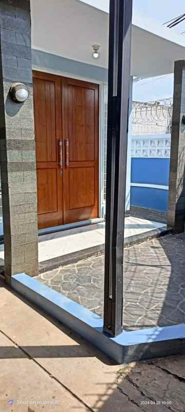 dijual rumah bhakti abri