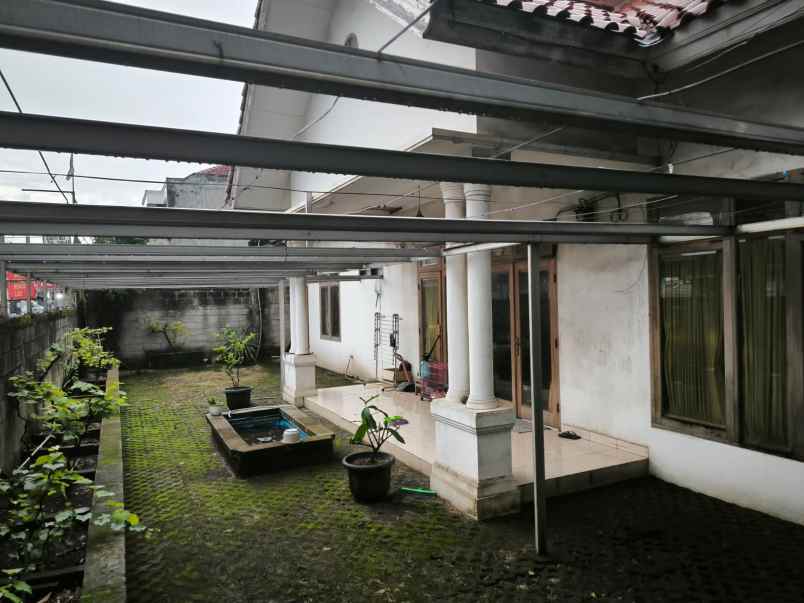 dijual rumah bintang metropol
